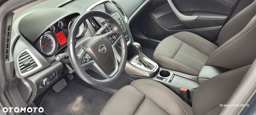 Opel Astra 1.6 SIDI Turbo Automatik Innovation - 14