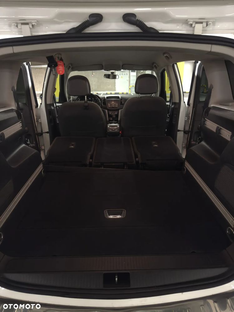 Opel Zafira 2.0 CDTI Cosmo - 21