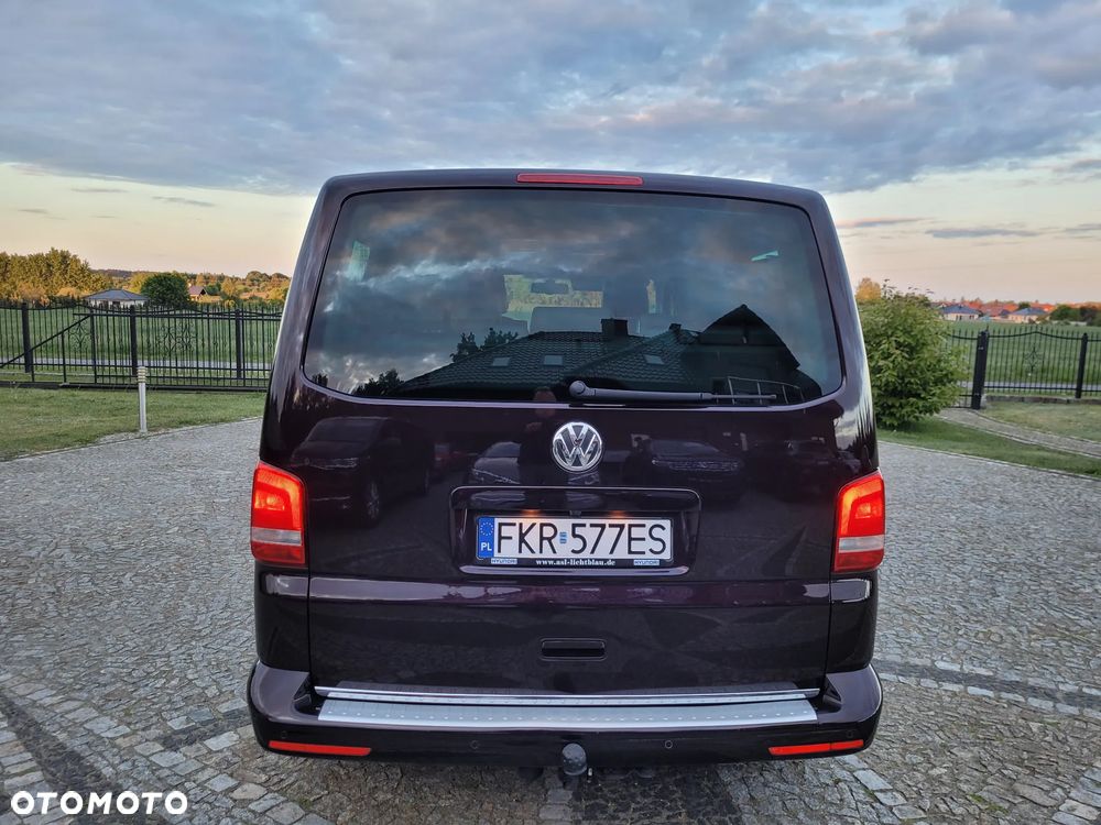Volkswagen Multivan - 10