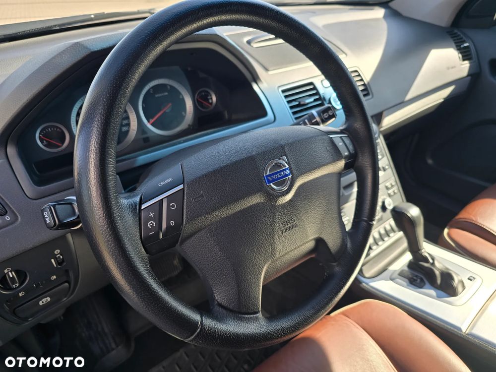 Volvo XC 90 D5 AWD Executive - 21