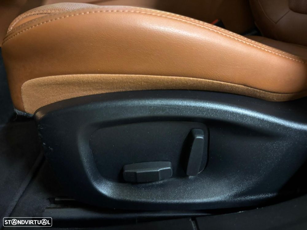 Jaguar XF 20d Aut. Prestige - 27