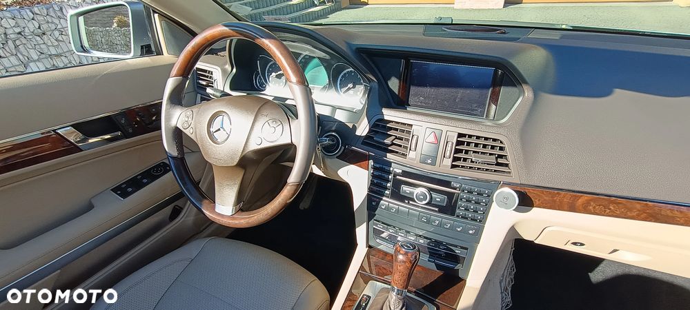 Mercedes-Benz Klasa E 350 Elegance Sport Edition - 29