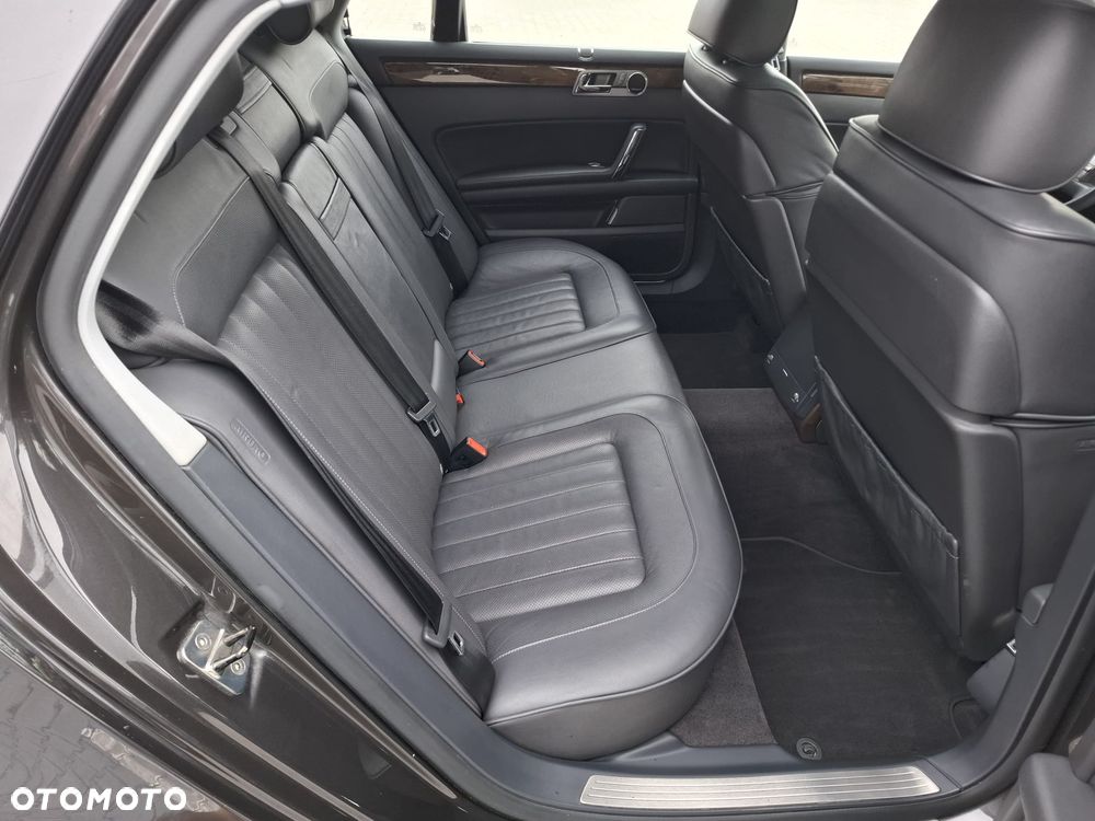 Volkswagen Phaeton 3.0 V6 TDI DPF 4MOTION Automatik (4 Sitzer) - 13