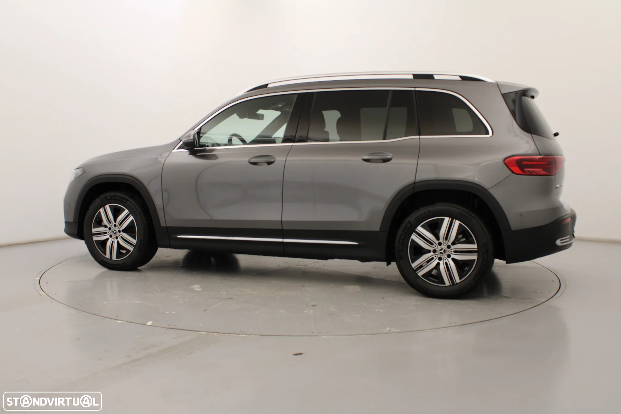 Mercedes-Benz EQB 250+ Edition - 11