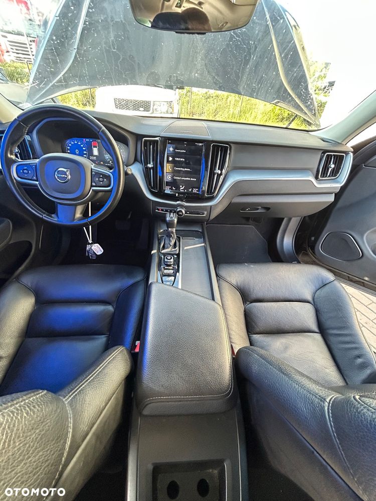 Volvo XC 60 T5 AWD Geartronic Momentum - 29
