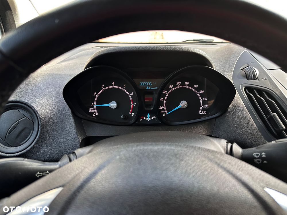 Ford Transit Courier VAT 23% - 12