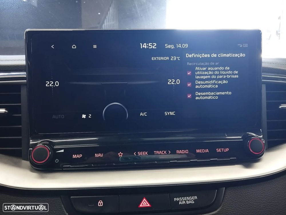 Kia XCeed 1.6 GDi PHEV Tech - 31