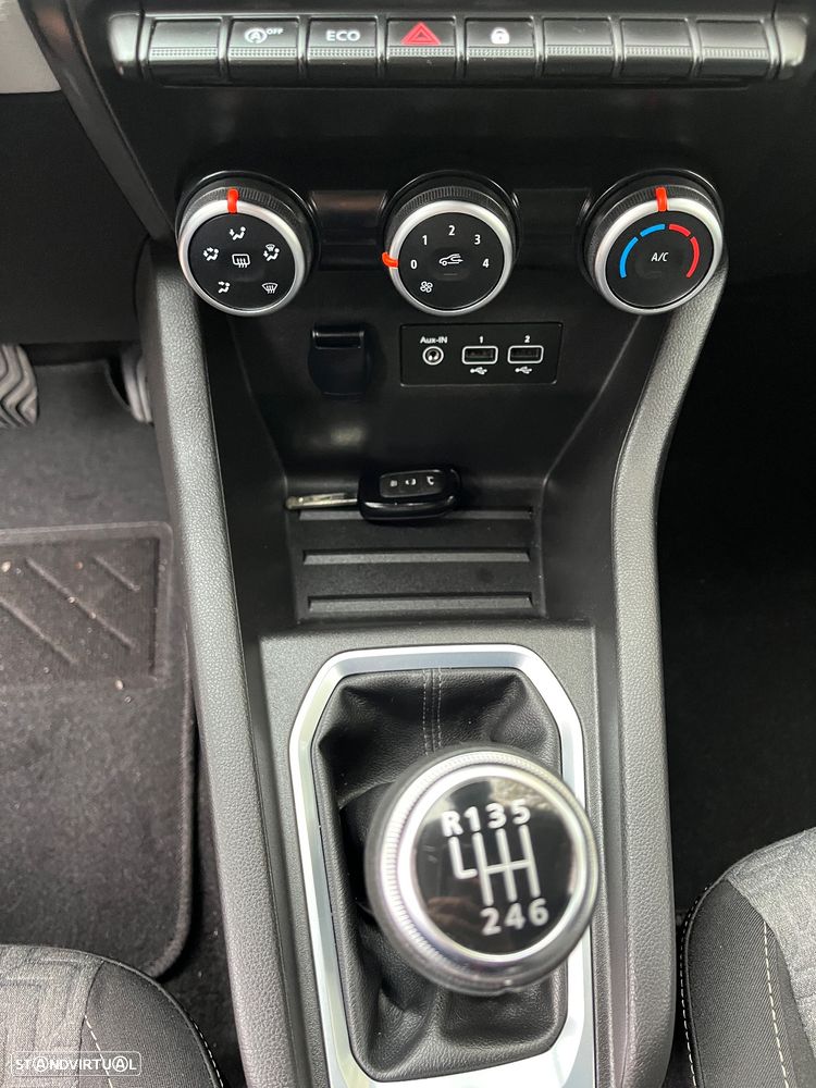 Renault Clio 1.0 TCe Limited - 18