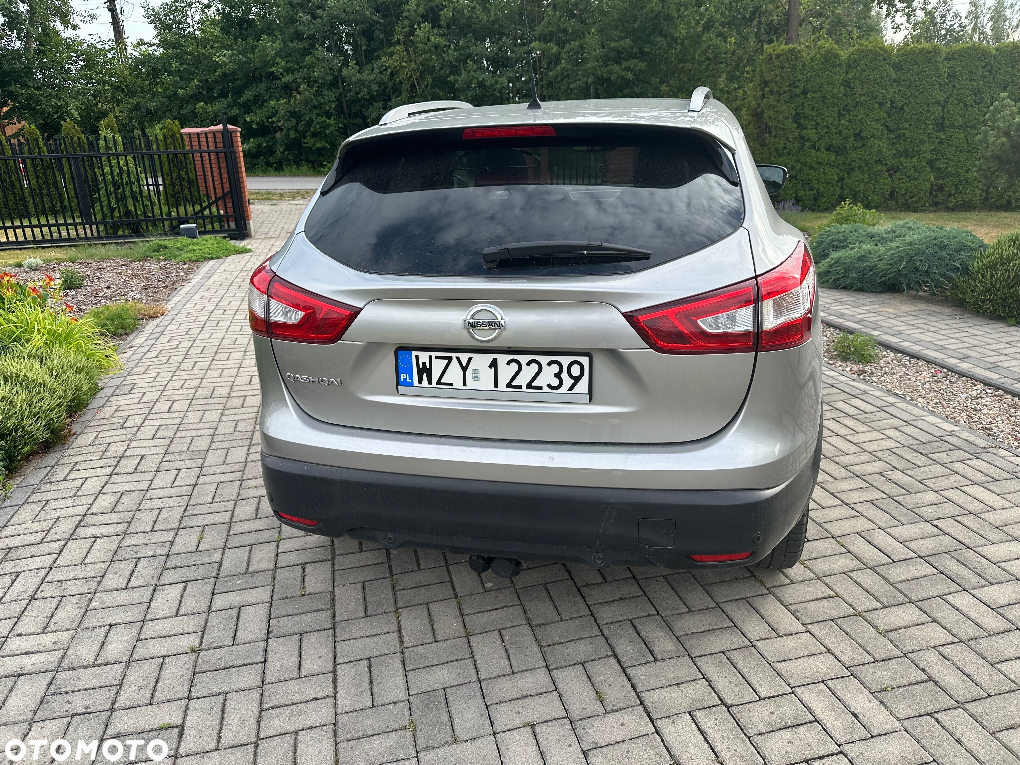 Nissan Qashqai 1.6 DCi 4x4 Tekna - 11