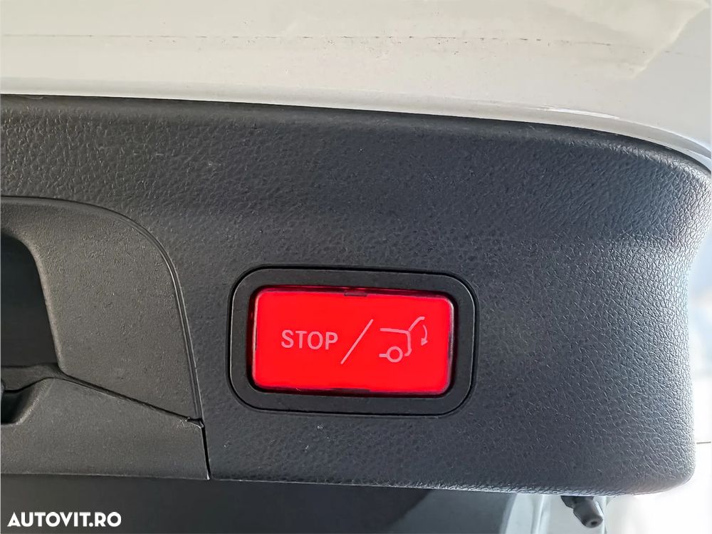 Mercedes-Benz GLC Coupe 200 4Matic 9G-TRONIC AMG Line - 25