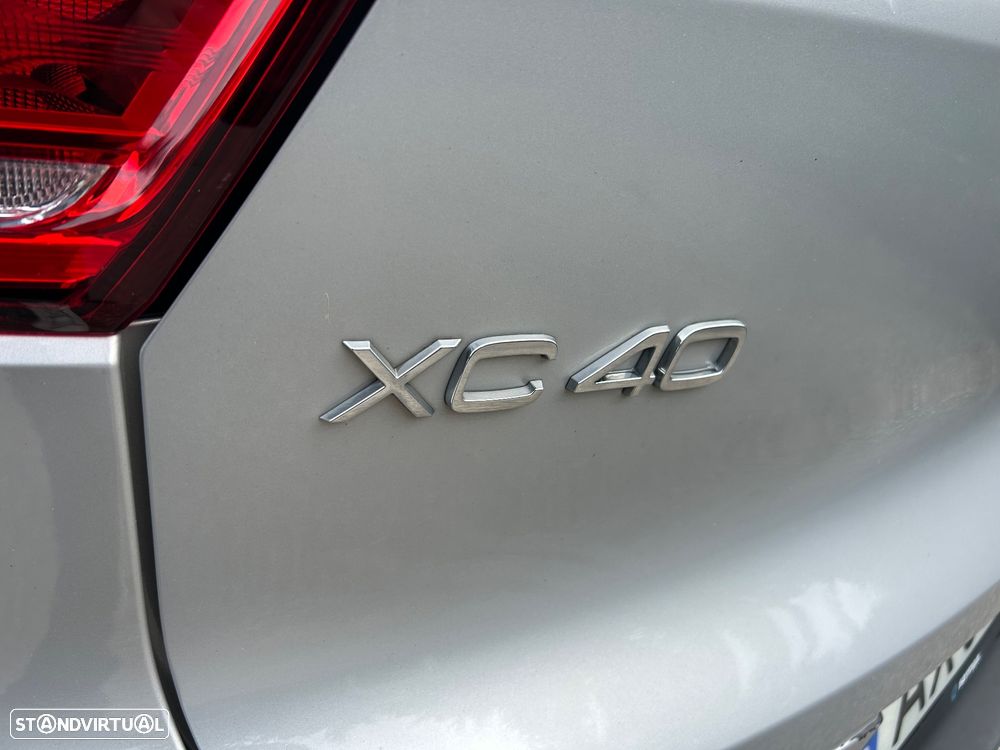 Volvo XC 40 1.5 T2 Core Auto - 24