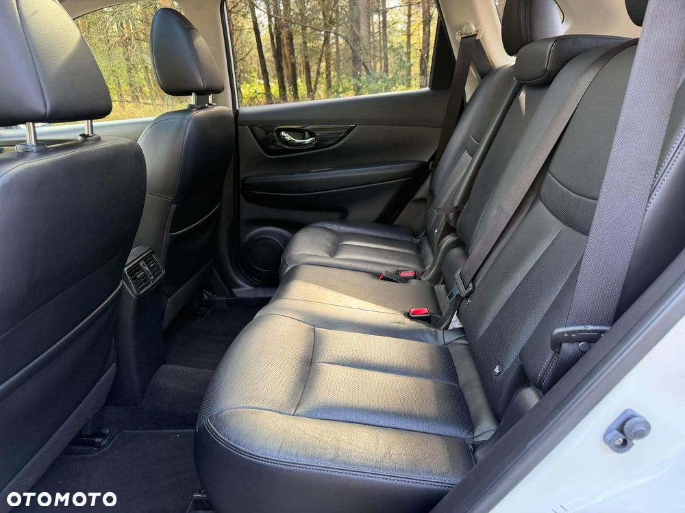 Nissan X-Trail 1.6 DIG-T Tekna - 18