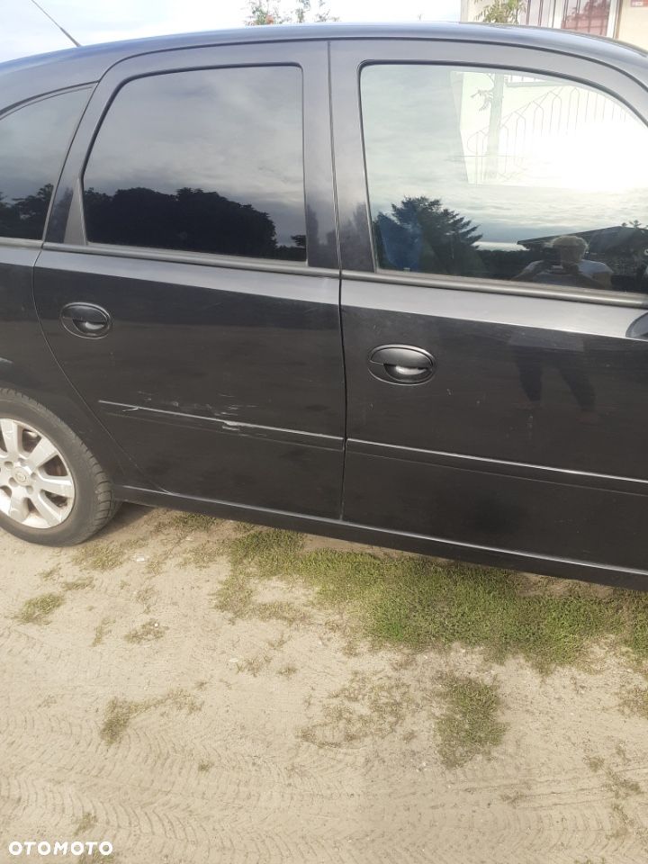 Opel Meriva - 8