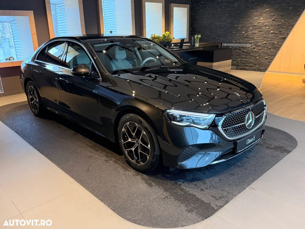 Mercedes-Benz E 220 d 4MATIC MHEV - 6
