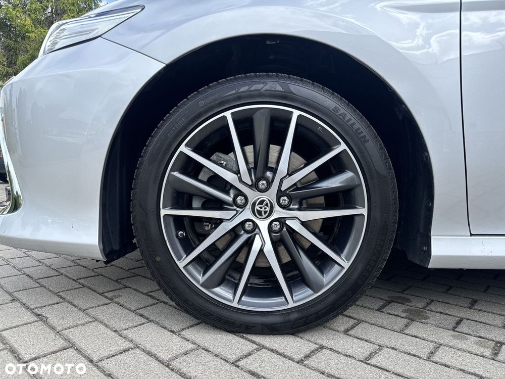 Toyota Camry 2.5 Hybrid Executive CVT - 31