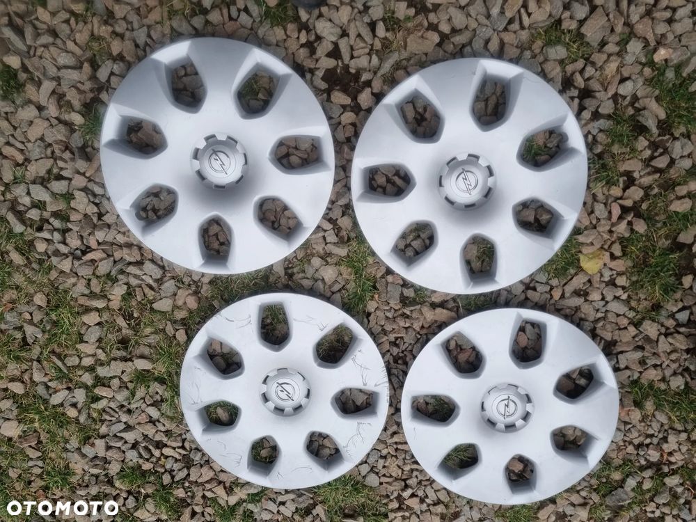 OPEL ASTRA J,ZAFIRA C kolpaki Oryginalne 17" srebrny 4szt,db stan - 1