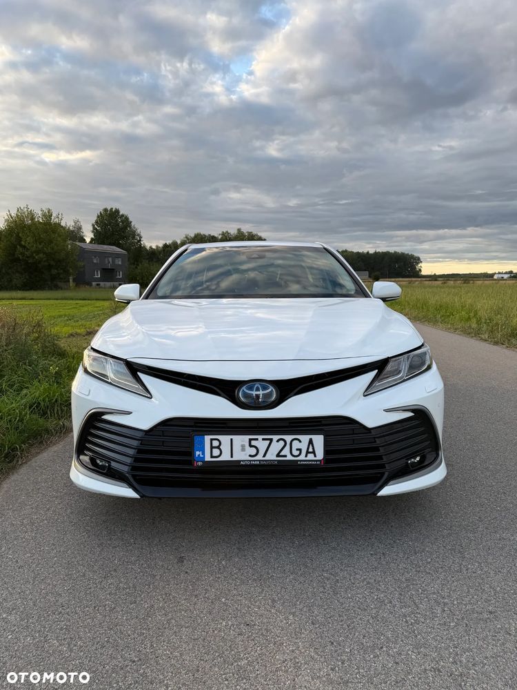 Toyota Camry 2.5 Hybrid Comfort CVT - 6