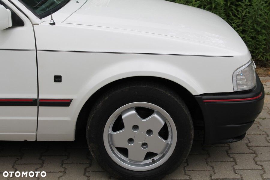 Ford Orion 1.4 CL - 11