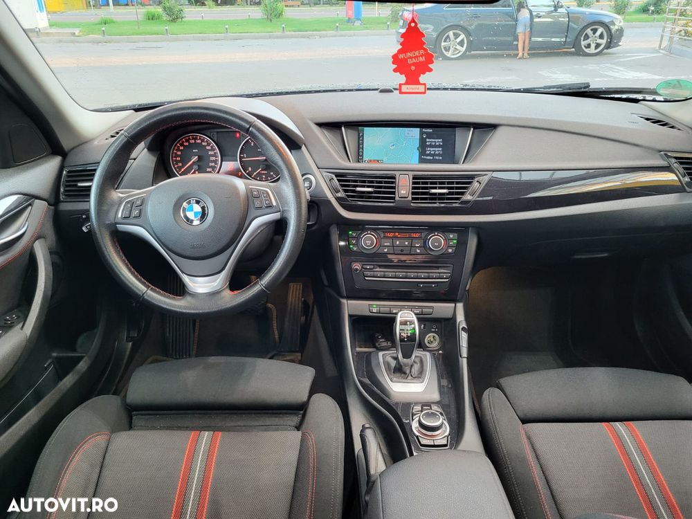 BMW X1 xDrive18d Aut. Sport Line - 16