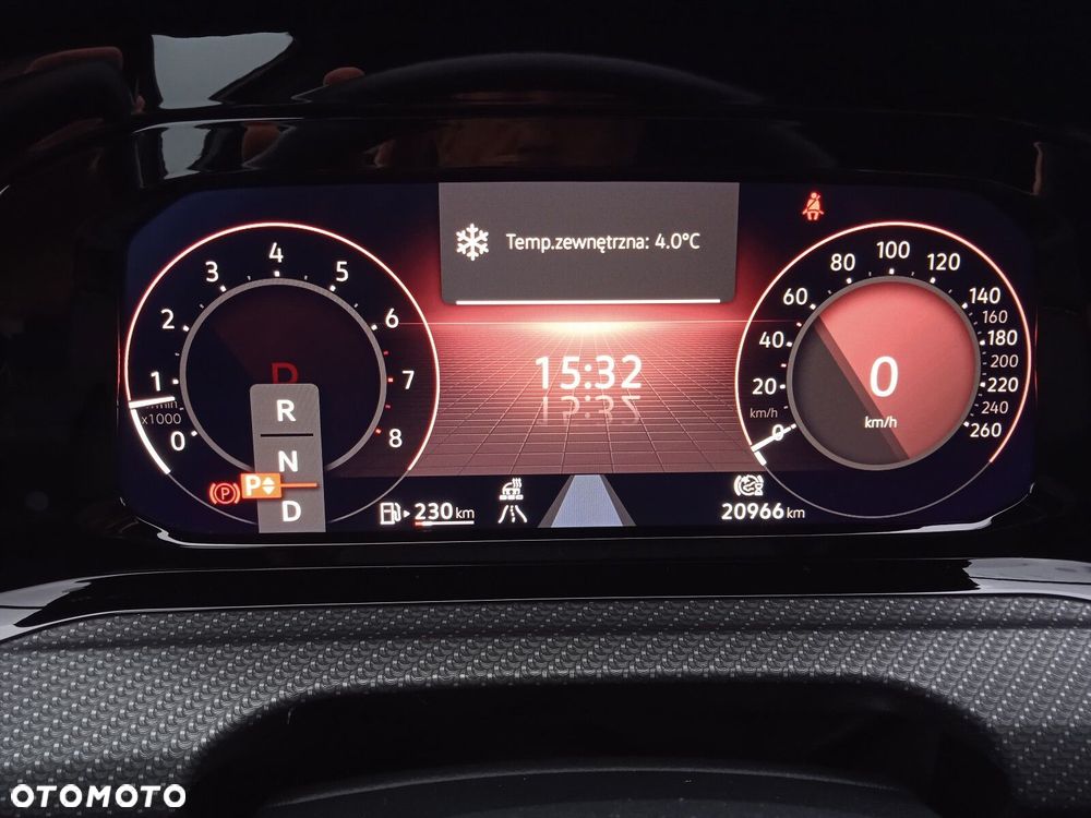 Volkswagen Golf 1.5 TSI R-Line - 19