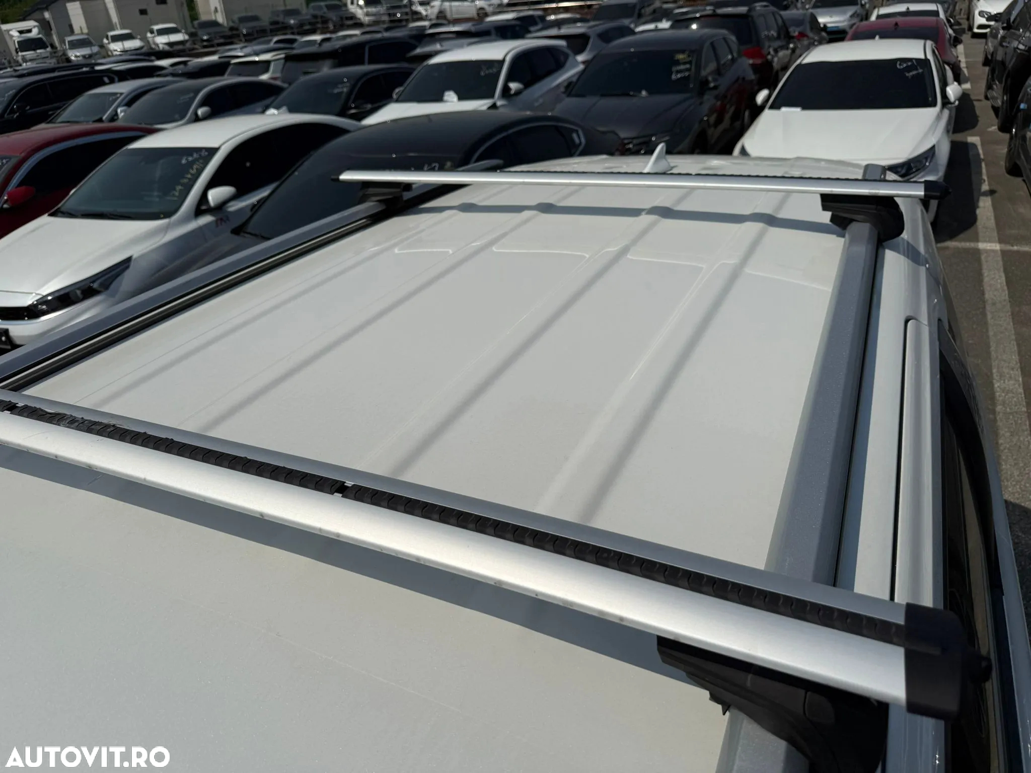 Kia Carnival - 20