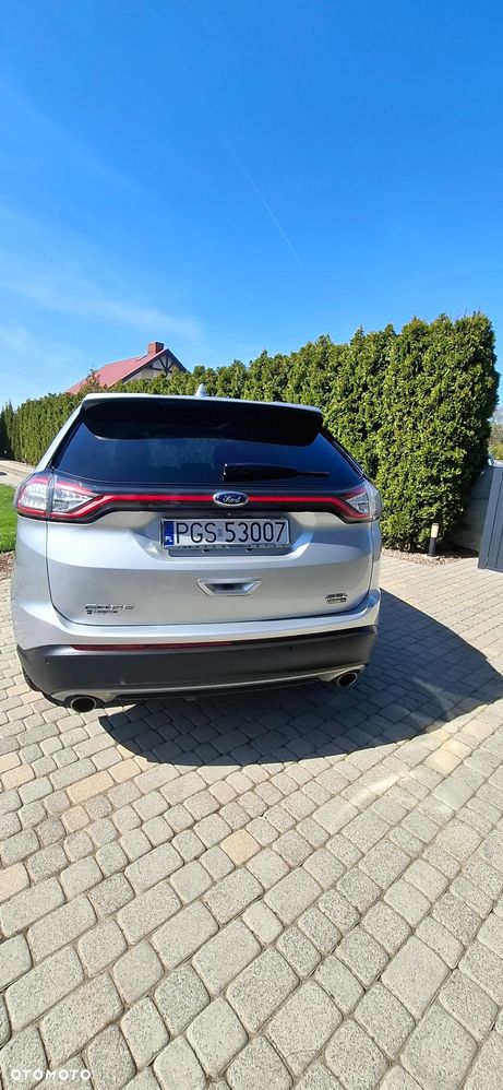 Ford Edge - 2