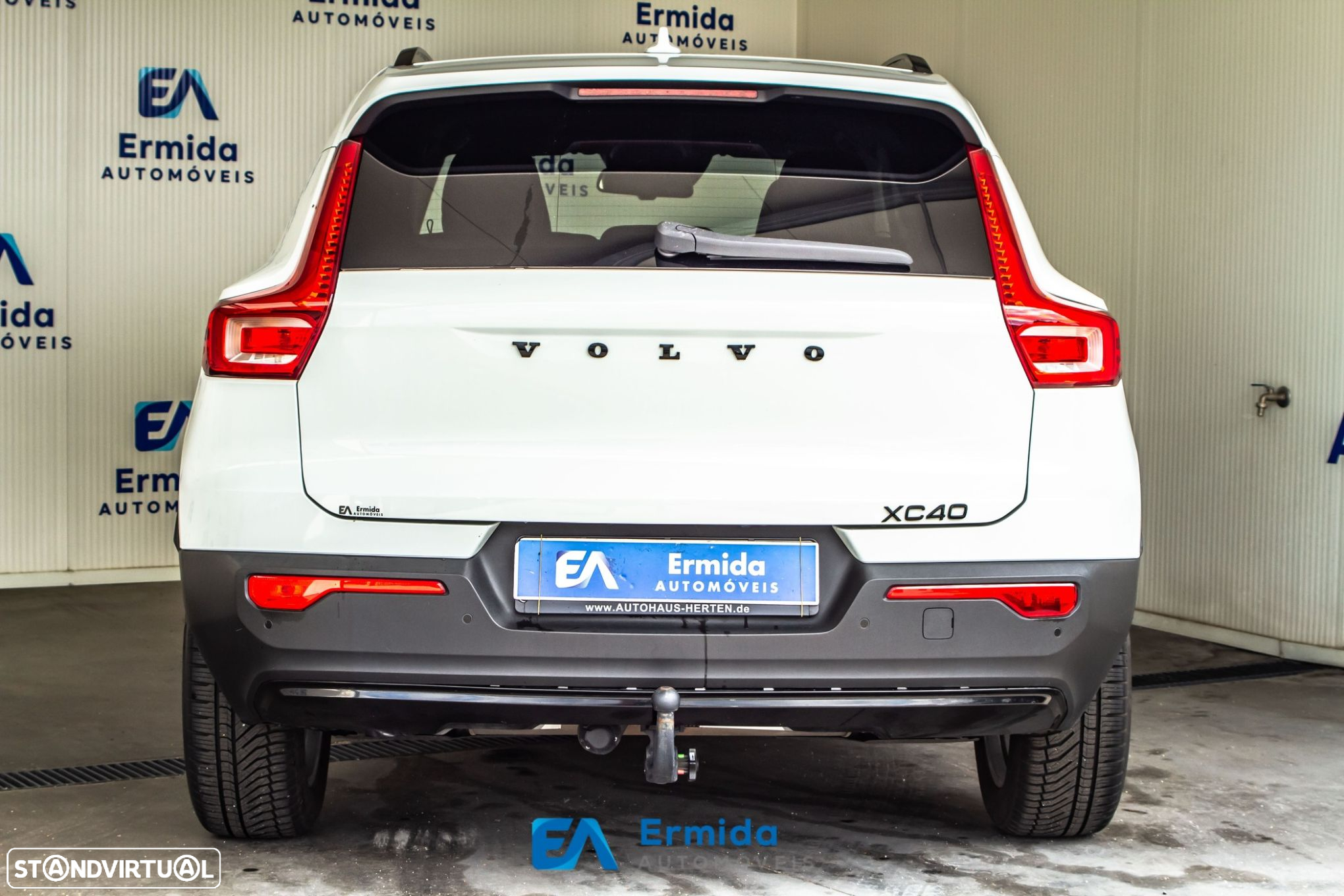 Volvo XC 40 2.0 D3 Geartronic - 4