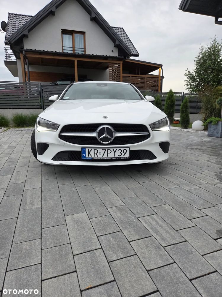 Mercedes-Benz CLA 180 d 7G-DCT - 4