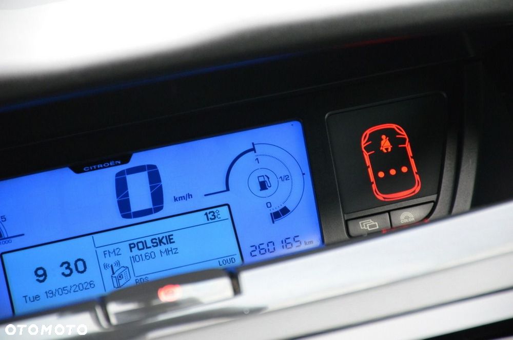 Citroën C4 Picasso - 32