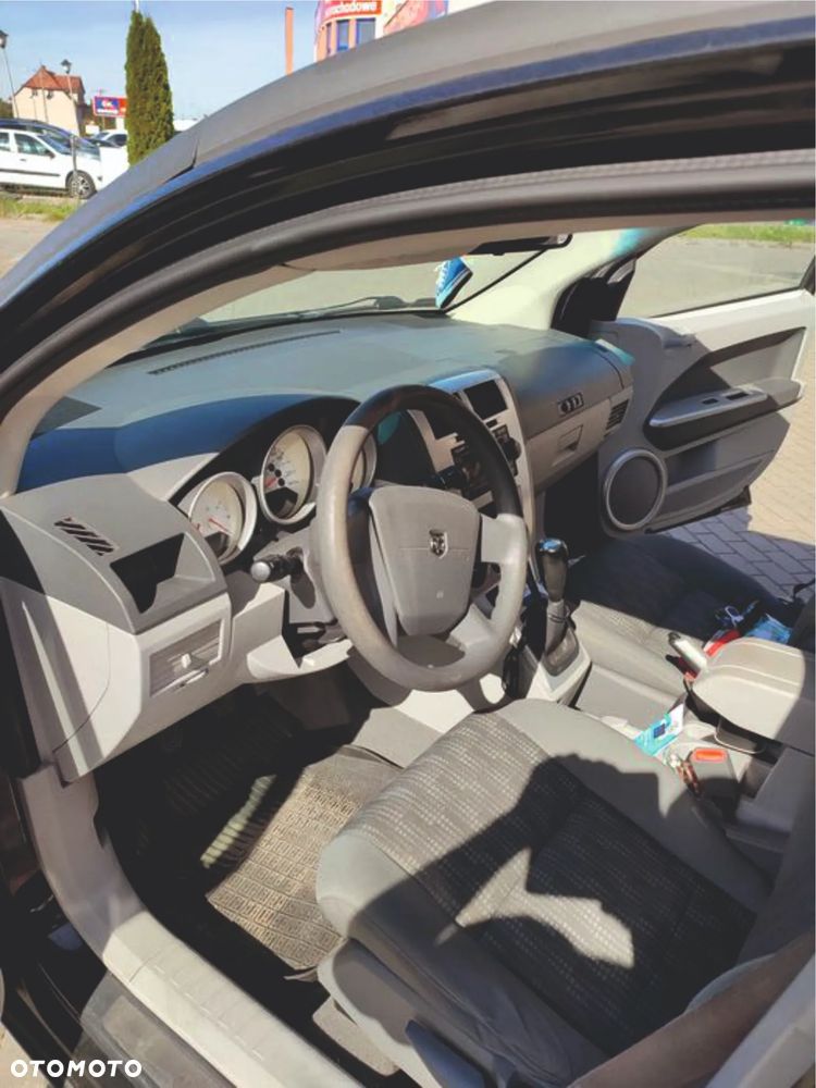 Dodge Caliber - 5