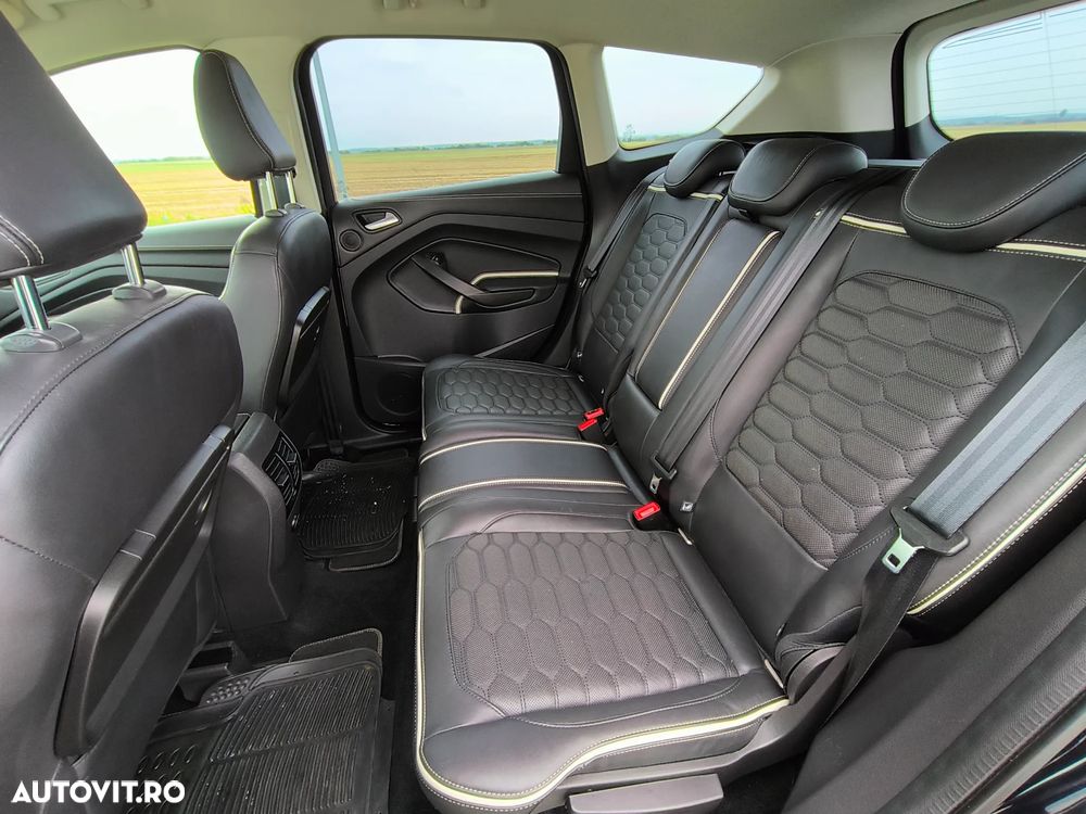Ford Kuga - 8