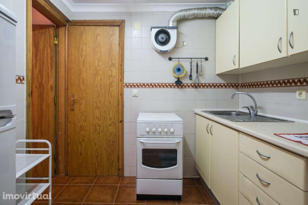 Apartamento com 2 quartos - localizado em Santa Apolónia Lisbon - Grande imagem: 2/13