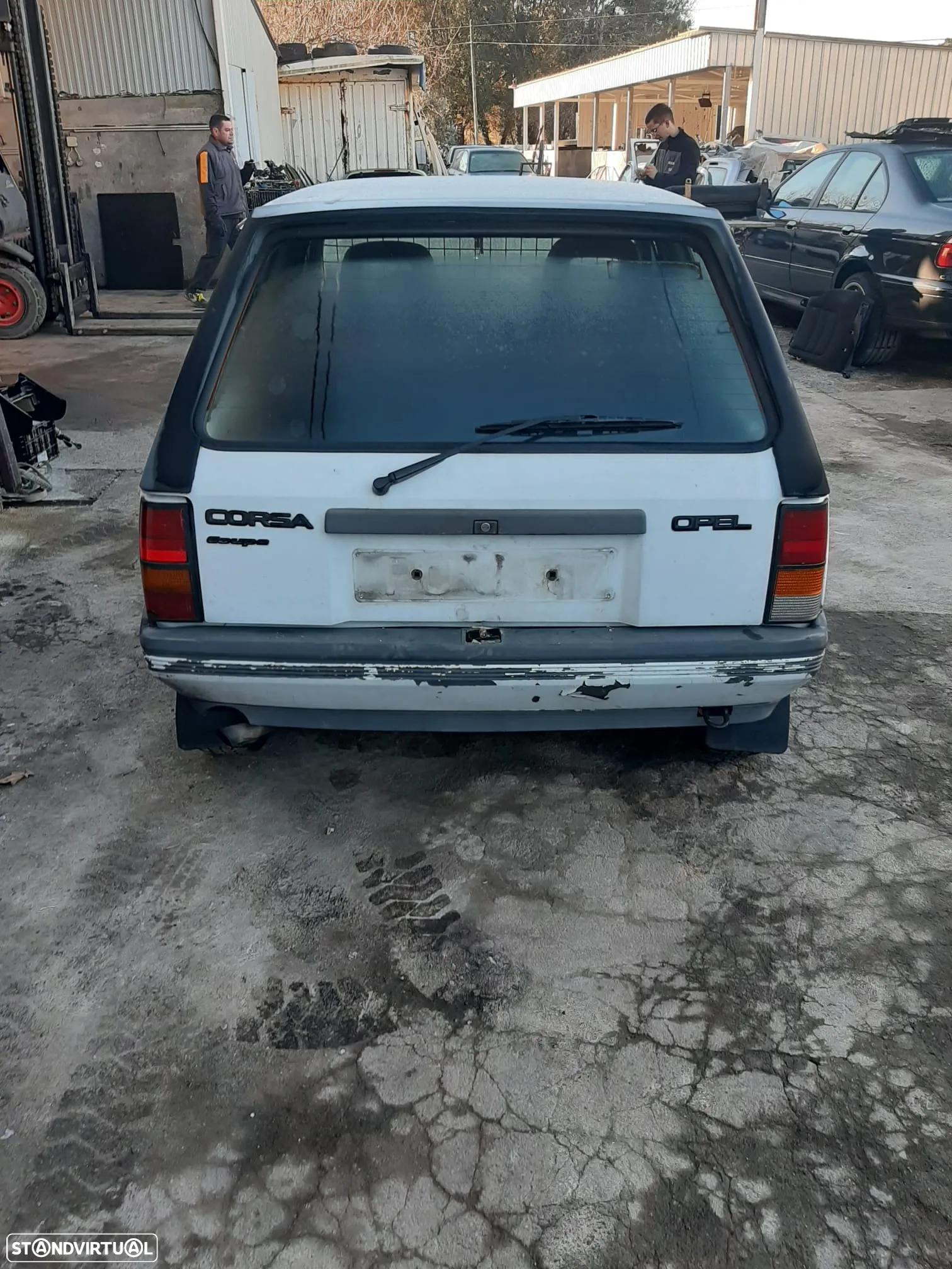 Opel Corsa para peças - 4