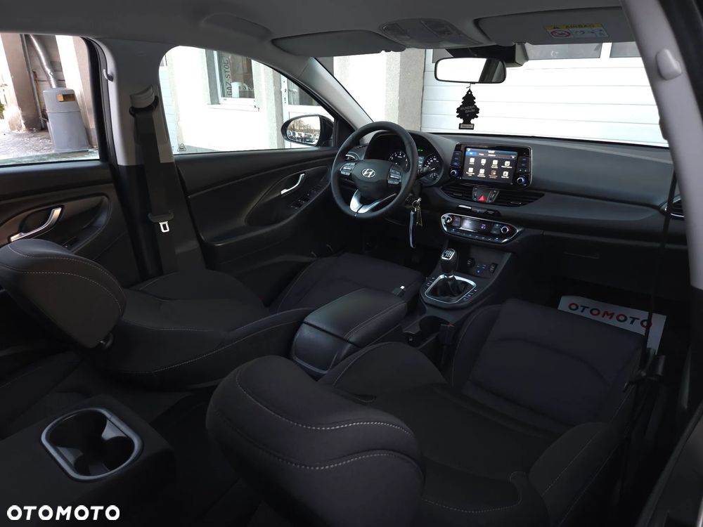 Hyundai i30 1.4 T-GDI Premium - 32