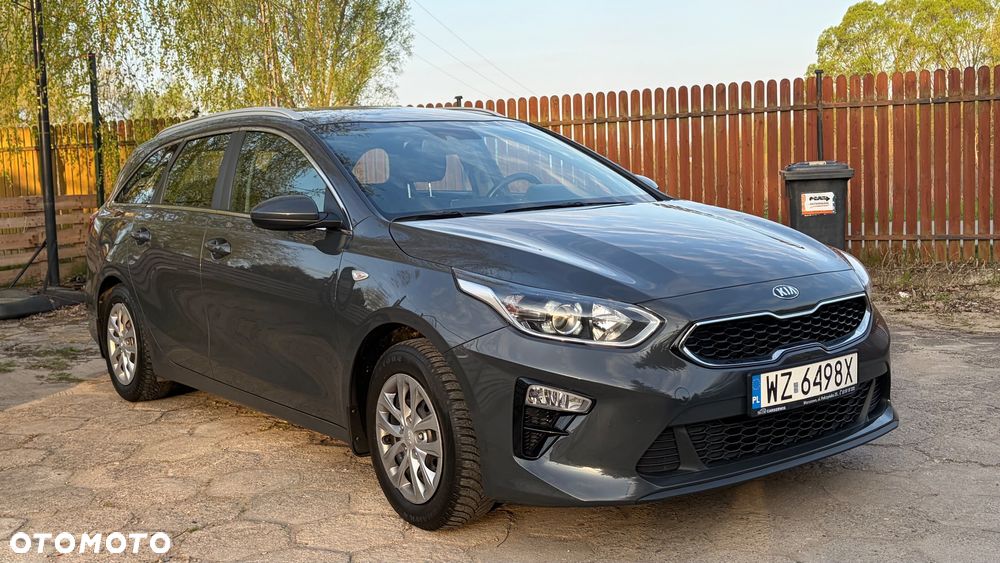 Kia Ceed 1.4 T-GDI L Business Line - 10