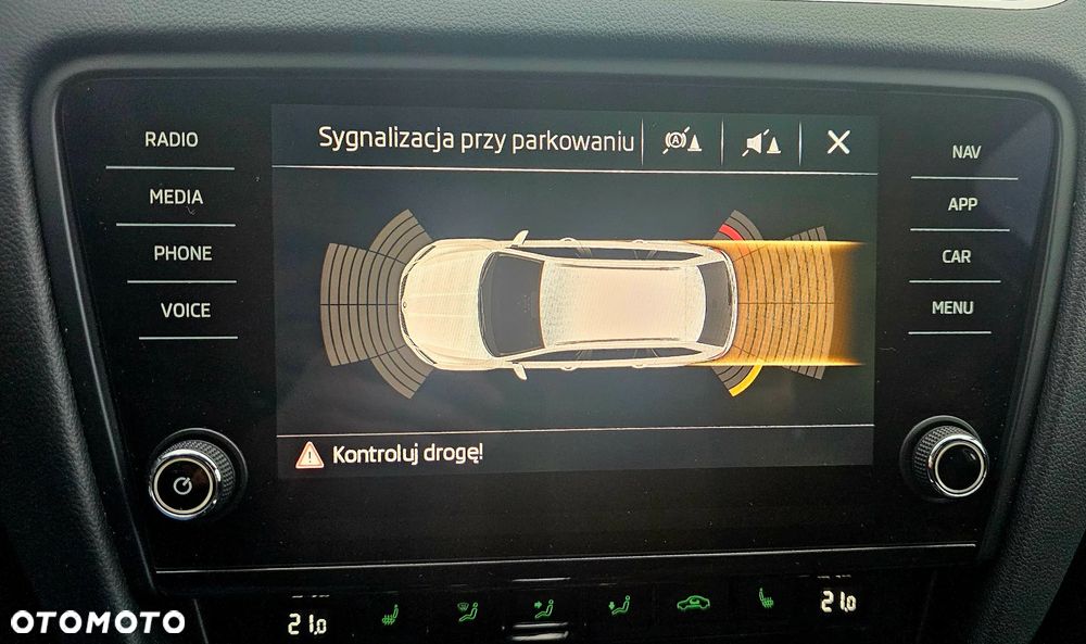 Skoda Octavia Combi 2.0 TDI DSG Edition - 18