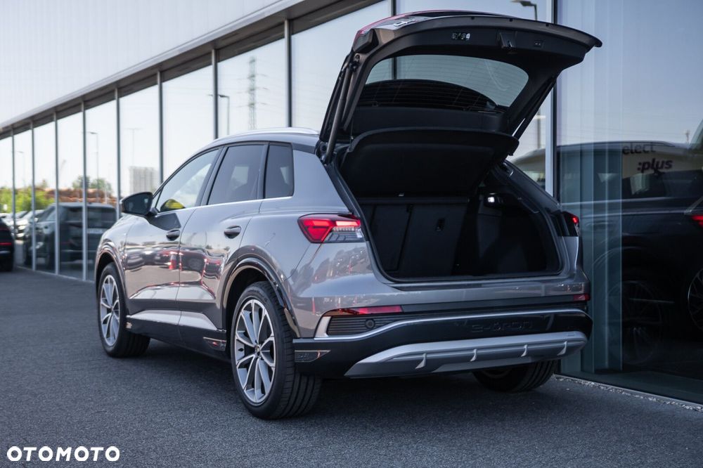 Audi Q4 e-tron - 8