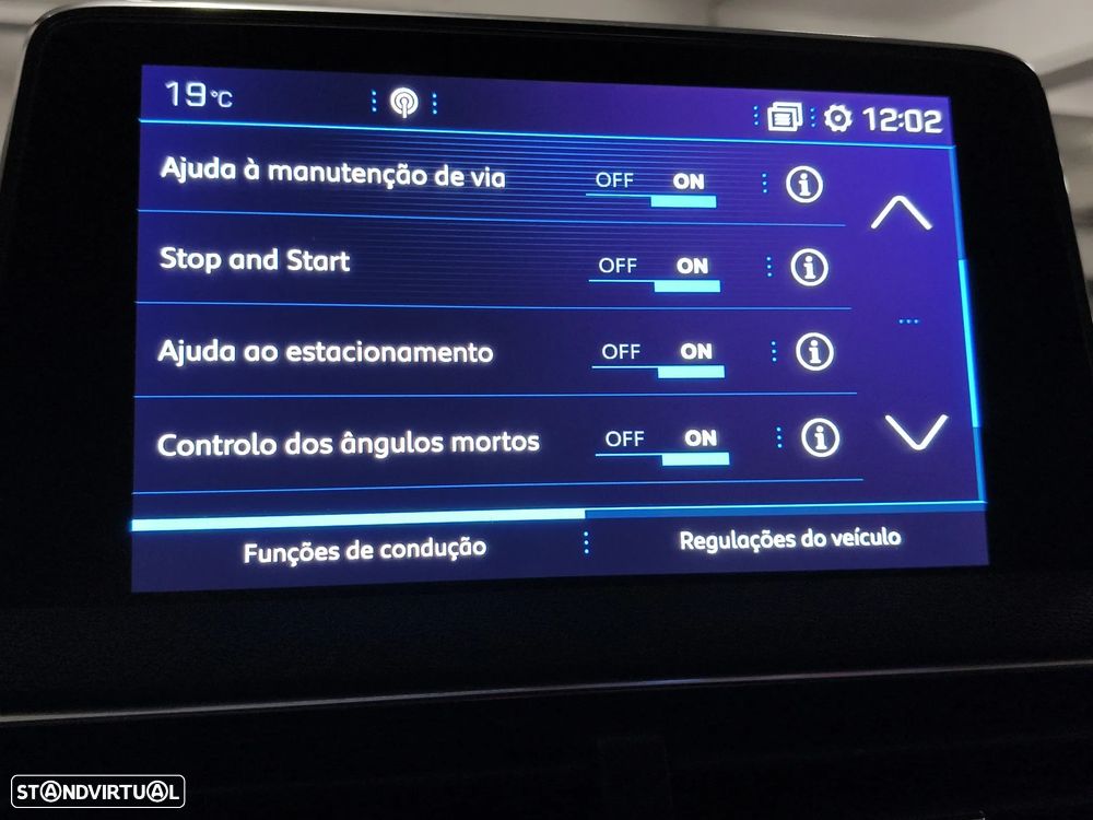 Peugeot 5008 1.6 BlueHDi GT Line EAT6 - 32