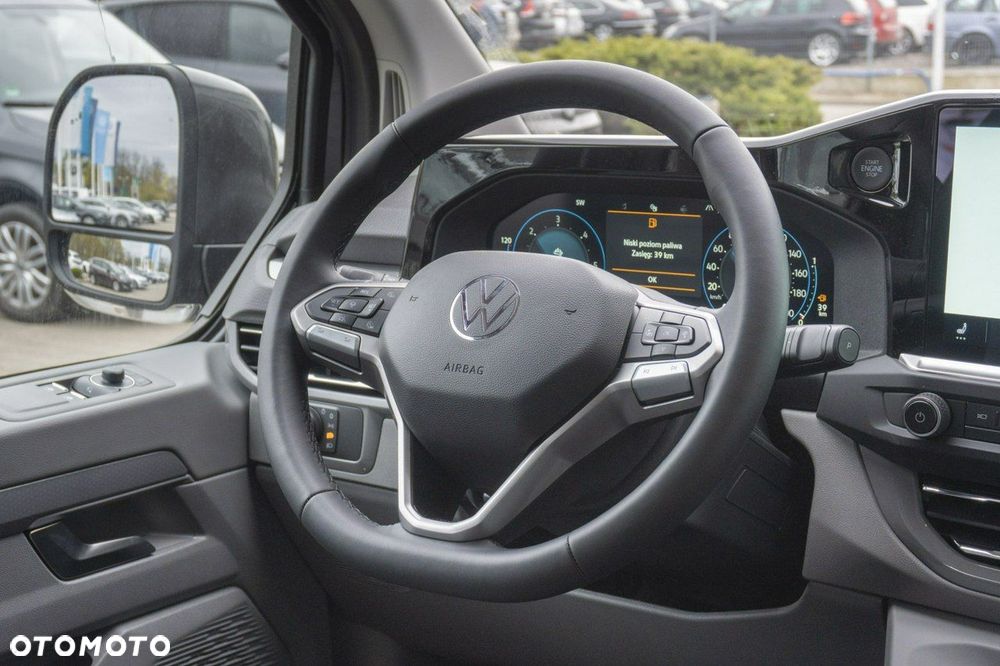 Volkswagen Caravelle - 27