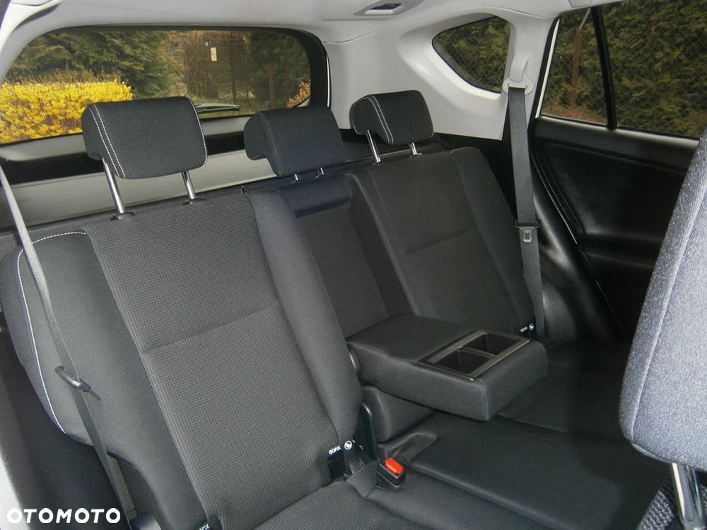 Toyota RAV4 2.0 Prestige 4x4 - 8