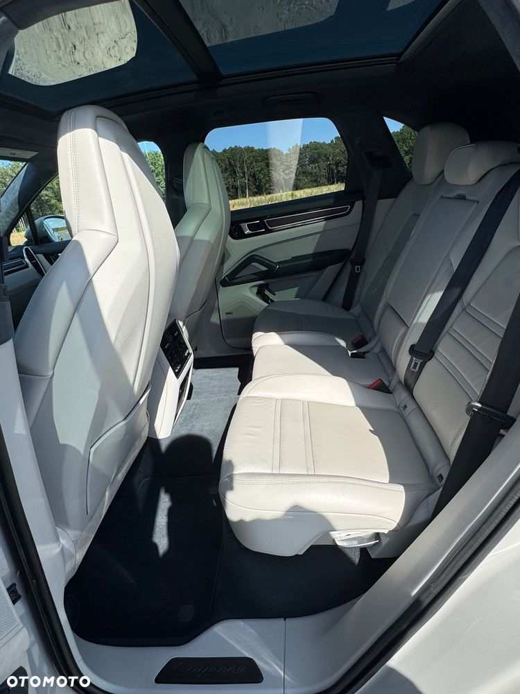 Porsche Cayenne GTS Tiptronic S - 26