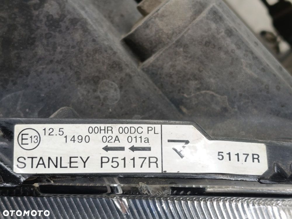 LAMPA PRZÓD PRAWA XENON MAZDA 5 I C235-51030 P5117R  STANLEY - 1