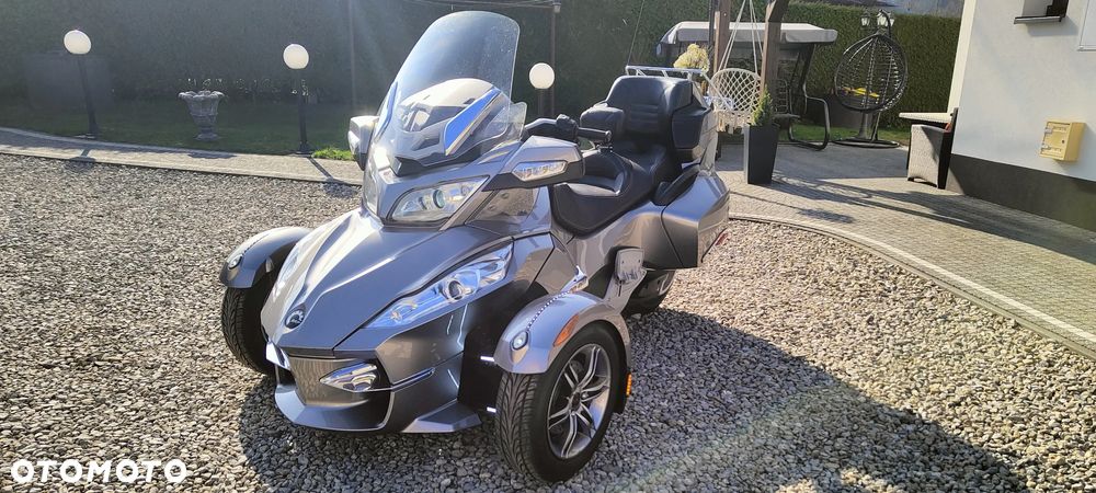 Can-Am Spyder - 3