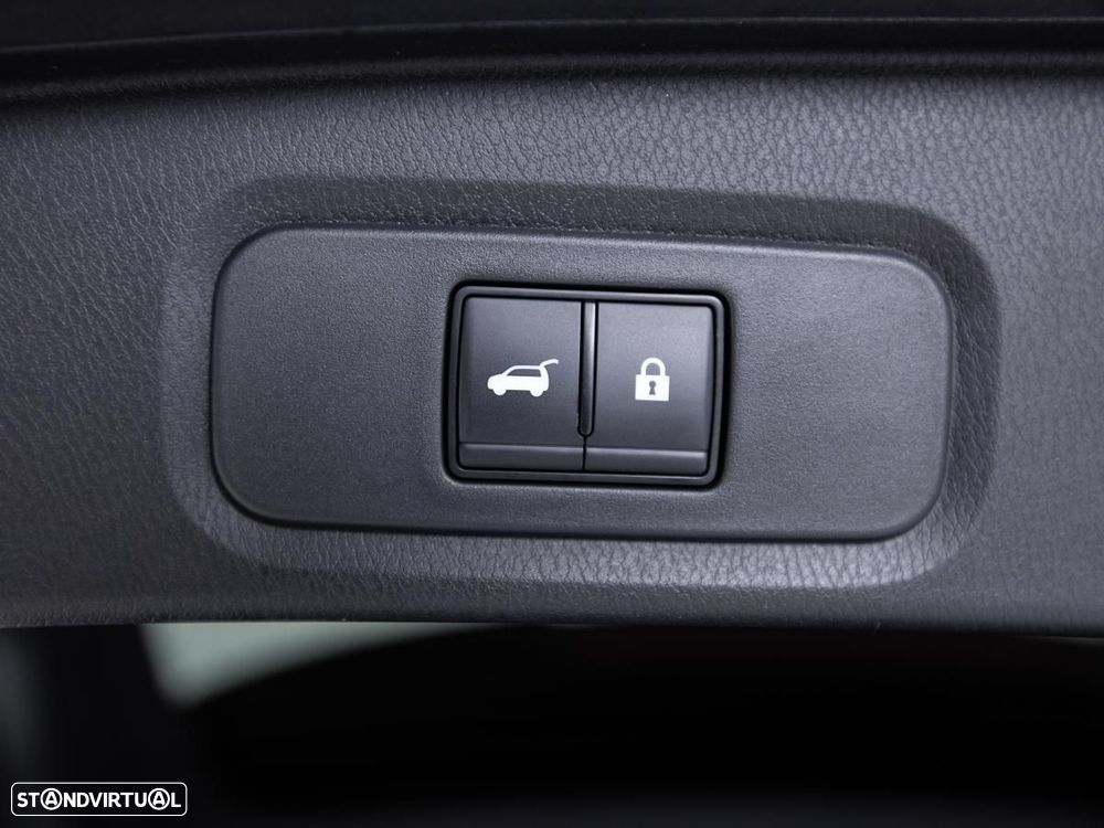 Nissan Qashqai - 16