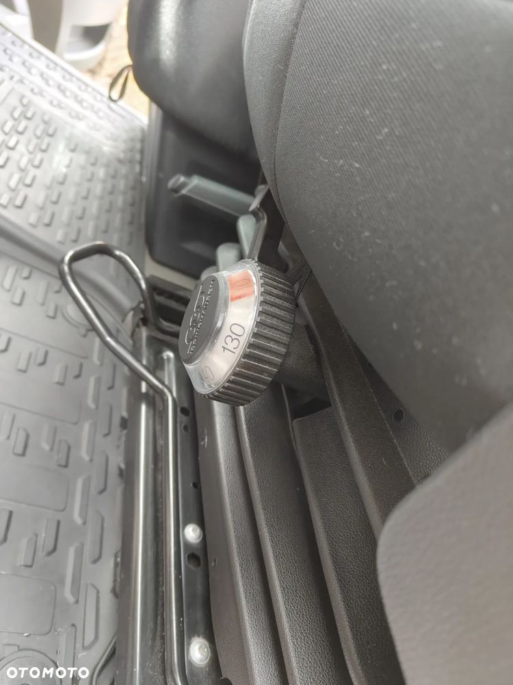 Volkswagen Crafter - 13