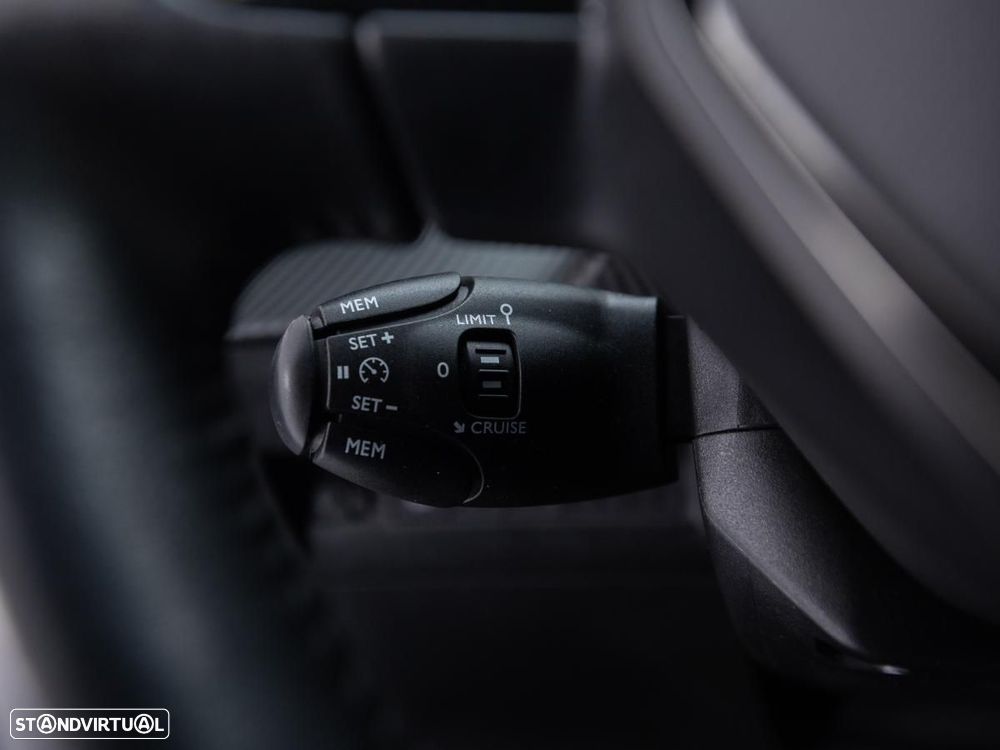 Peugeot 2008 1.5 BlueHDi Active Pack - 13