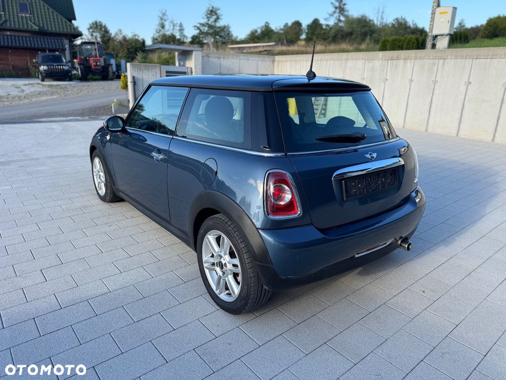 MINI ONE - 7