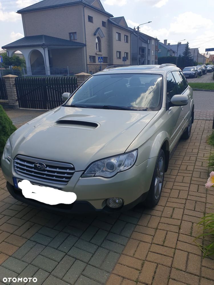 Subaru Outback 2.0D RC NAV - 2