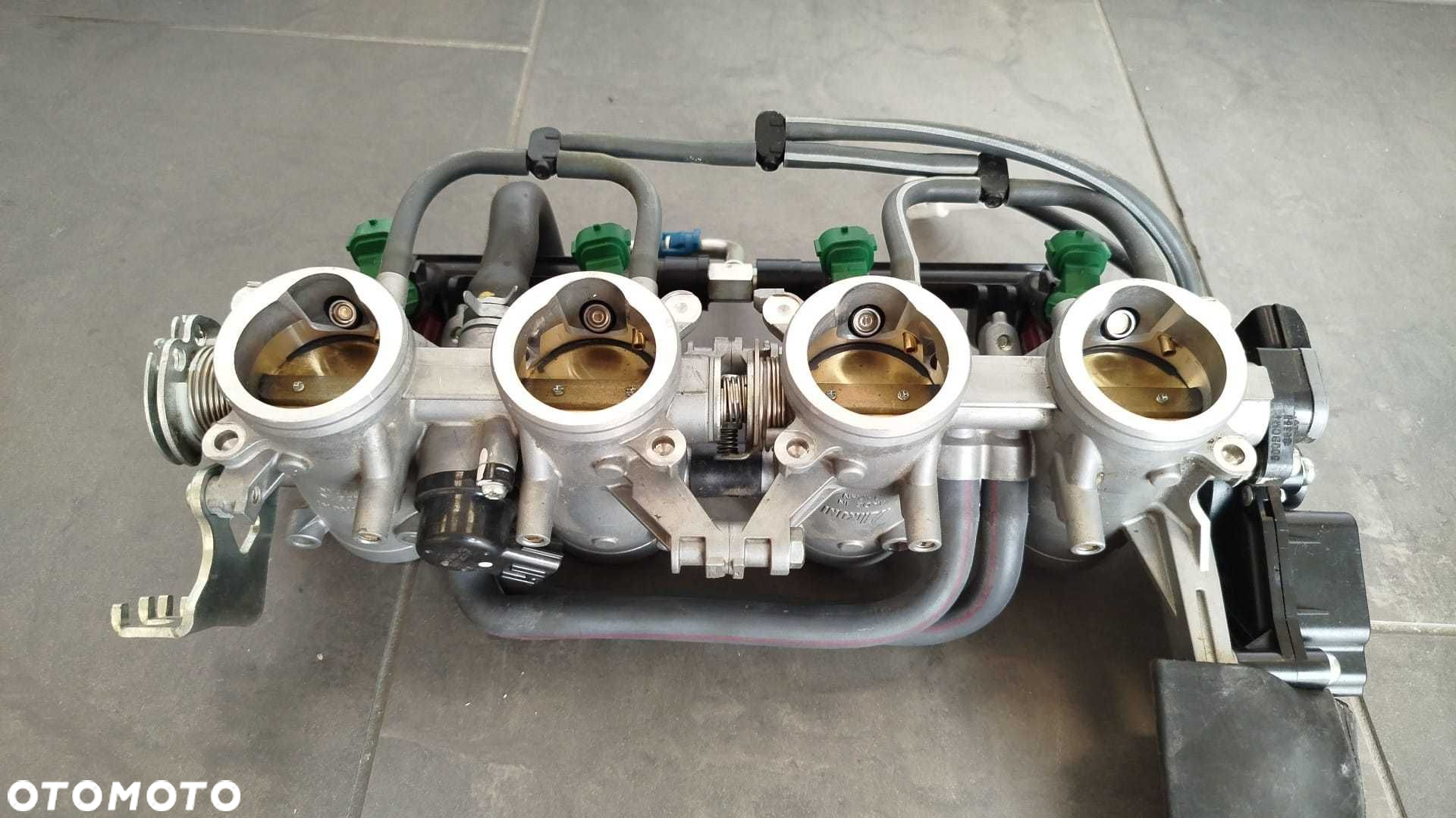 Przepustnice Wtryski Suzuki GSXR 600. 750 K8 K9. 2008-10 [925] - 2
