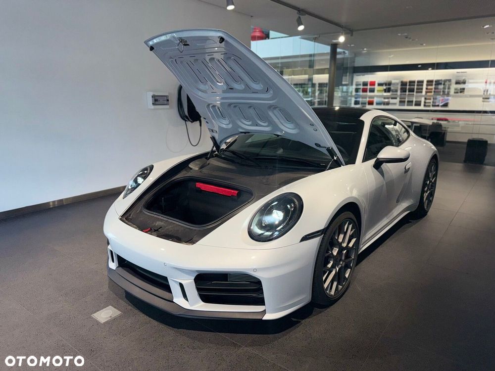 Porsche 911 - 11